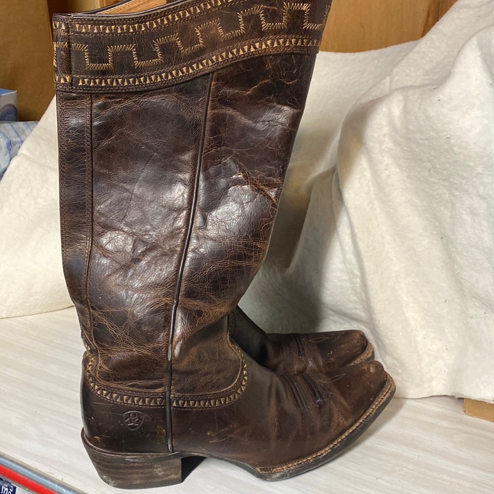 Ariat  Boots